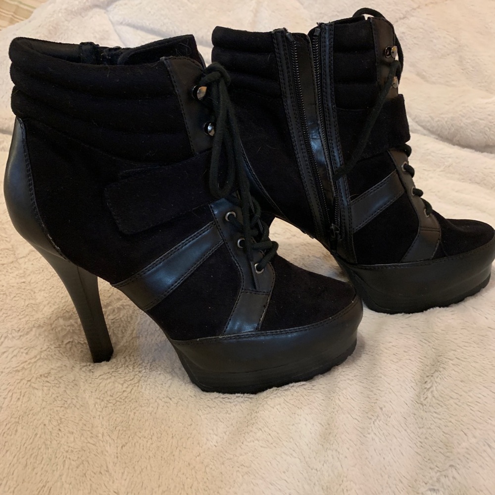 J Lo Black Suede and Leather Boots Size 10